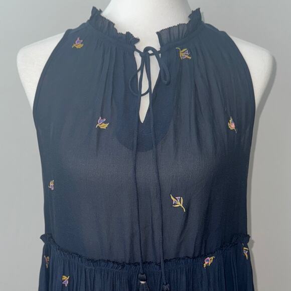 Loft Blue Sleeveless Embroidered Floral Baby doll Sheer Top Blouse Women's Small - Picture 3 of 6
